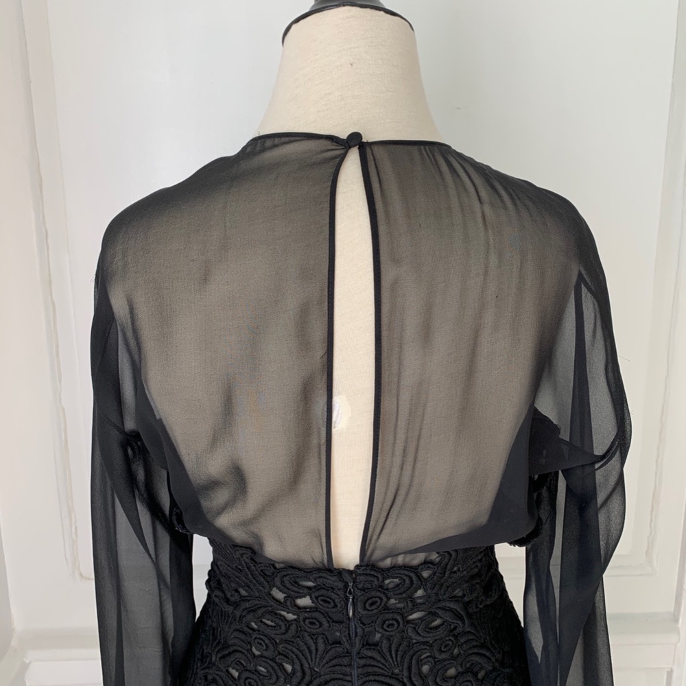 Dress - Picture 5 of 9